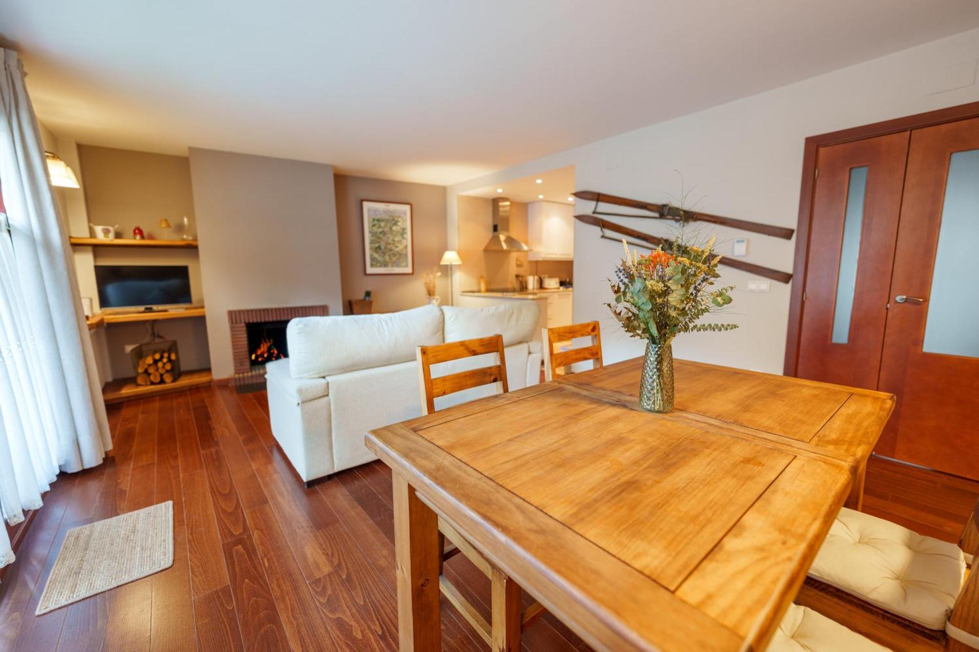 Apartament Vega - Vall Fosca - L'Amfitriona Espuy Exterior foto